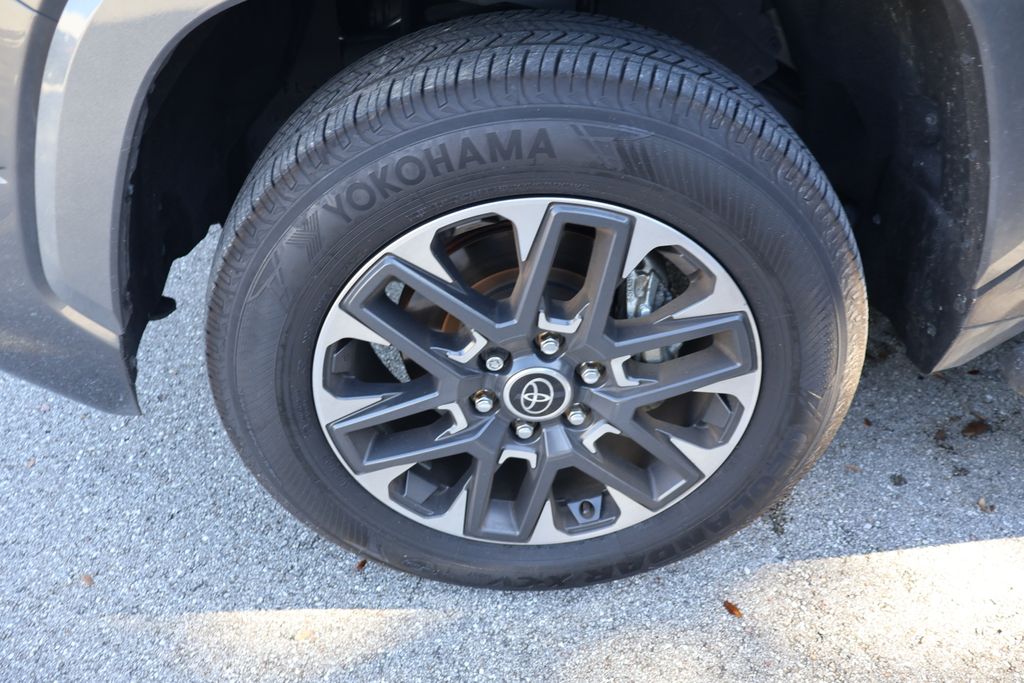 Thumbnail: 2024 Toyota Tundra - 4