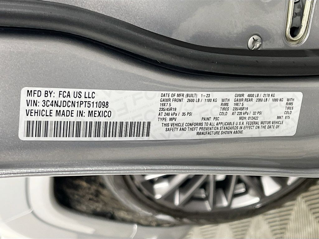 Used 2023 Silver Jeep Limited image 32