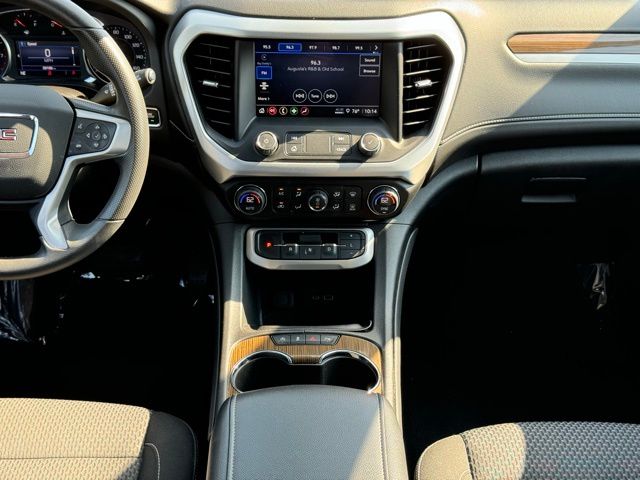2023 GMC Acadia SLE - Photo 26