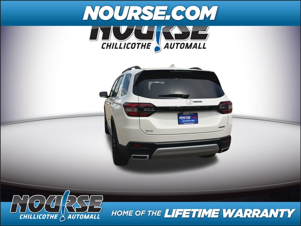 2025 Honda Pilot Touring photo