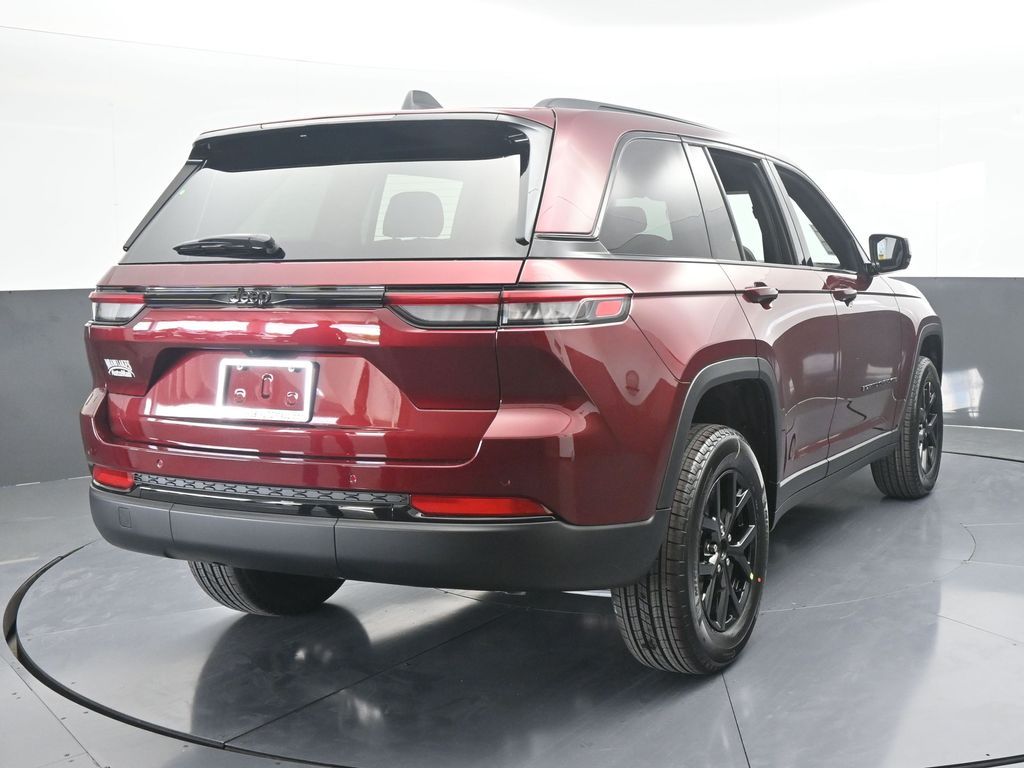 New 2025 Velvet Red Pearlcoat Jeep Altitude X image 5