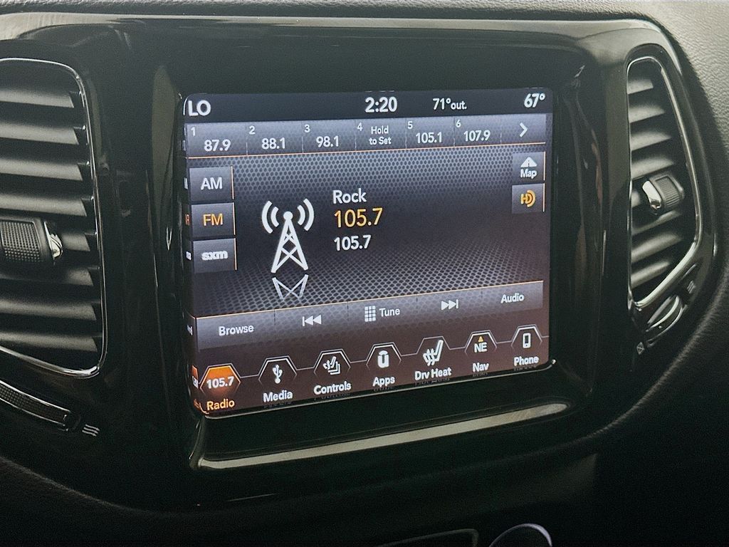 Used 2018 Gray Jeep Limited image 17