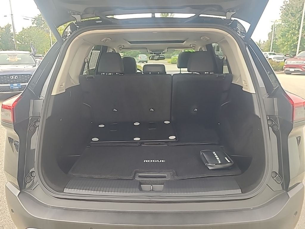 used 2023 Nissan Rogue car, priced at $25,536
