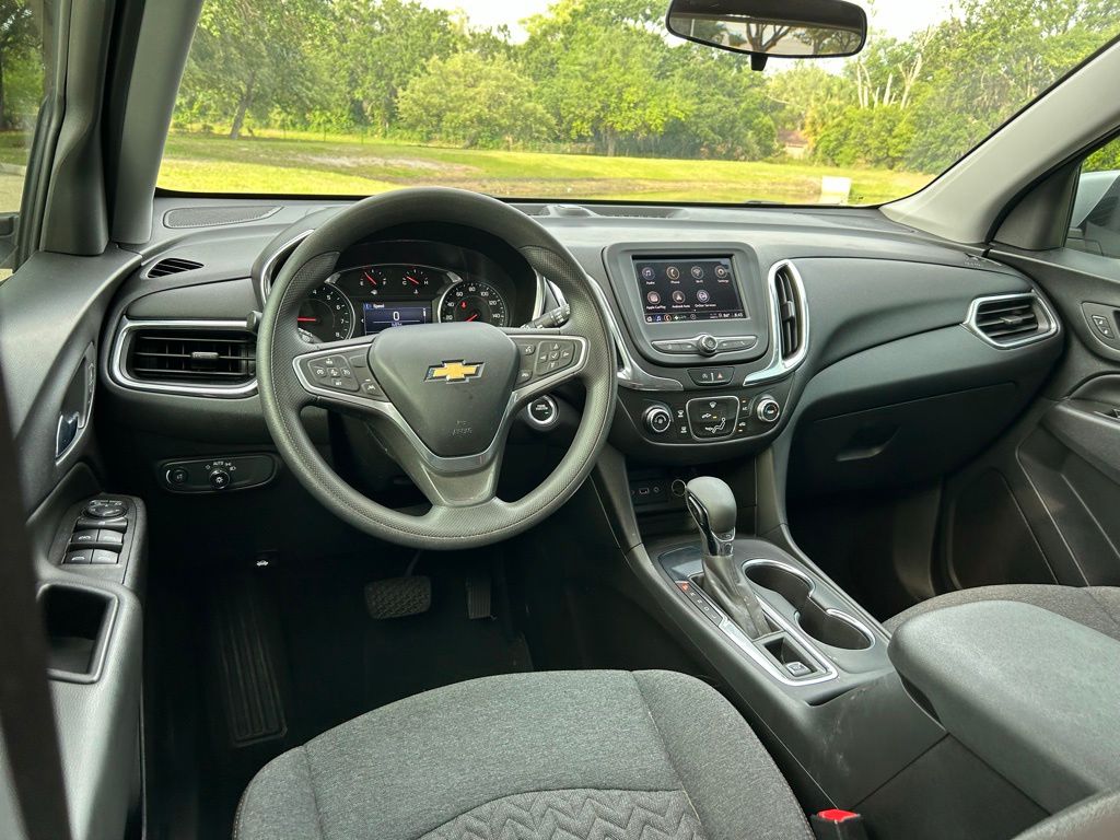 Thumbnail: 2022 Chevrolet Equinox - 13