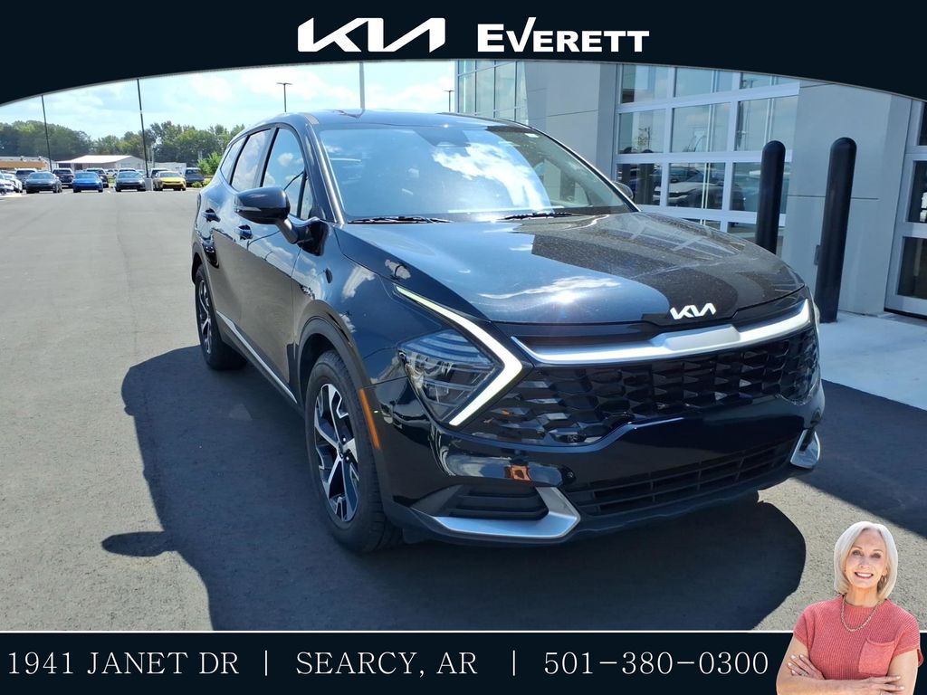 Ebony Black 2025 Kia Sportage SUV / Crossover Front-Wheel Drive 8-Speed Automatic