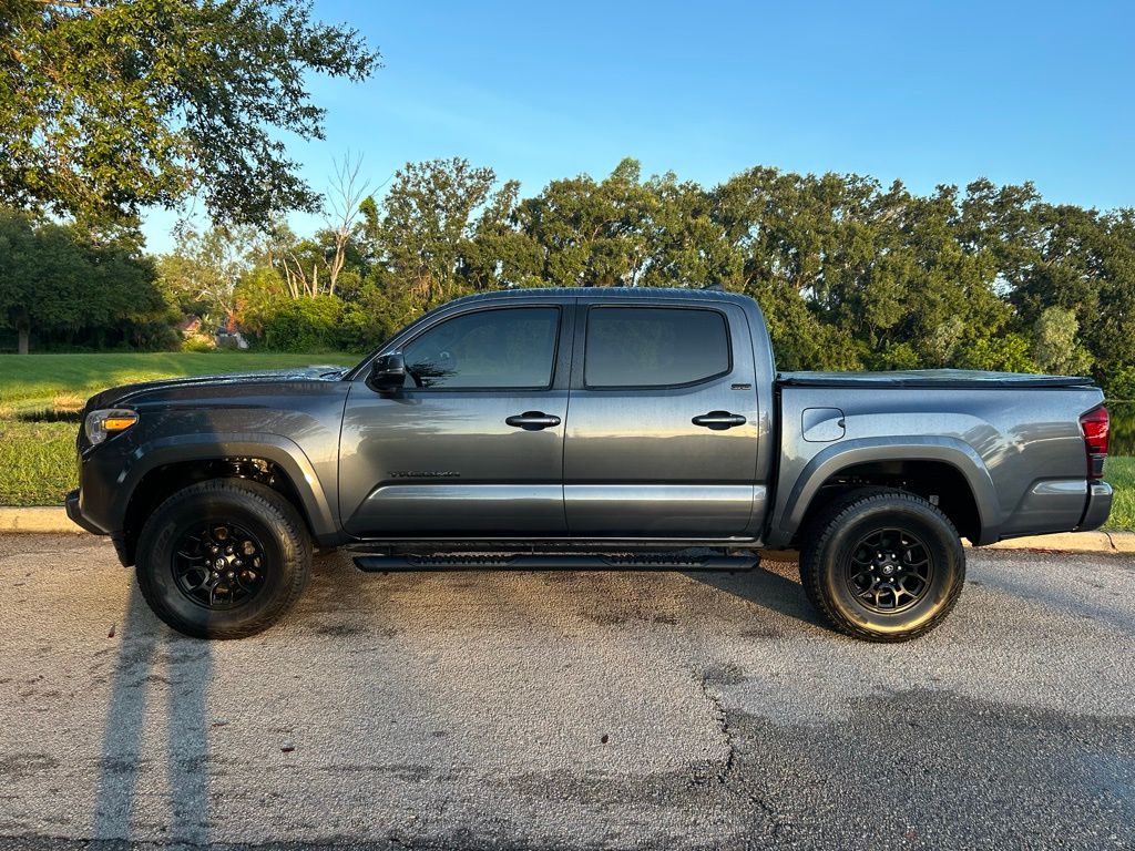 Thumbnail: 2022 Toyota Tacoma - 2