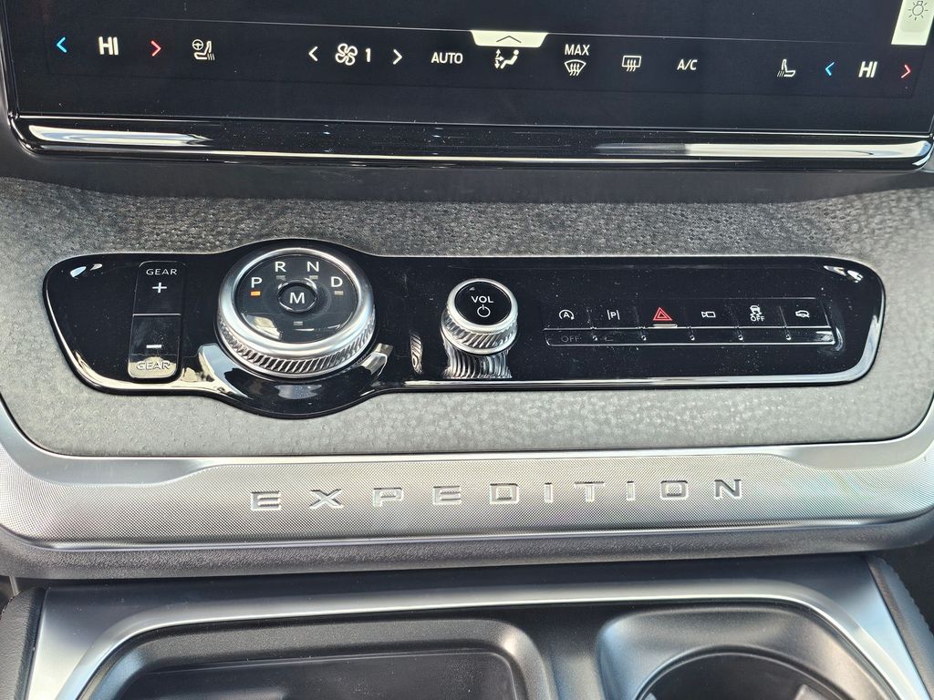 New 2026 White Ford Outer Banks image 29