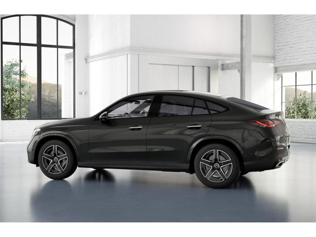 2025 Mercedes-Benz GLC 300 32