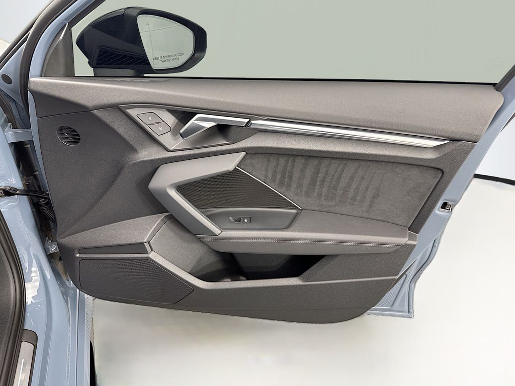 Thumbnail: 2024 Audi RS 3 - 23