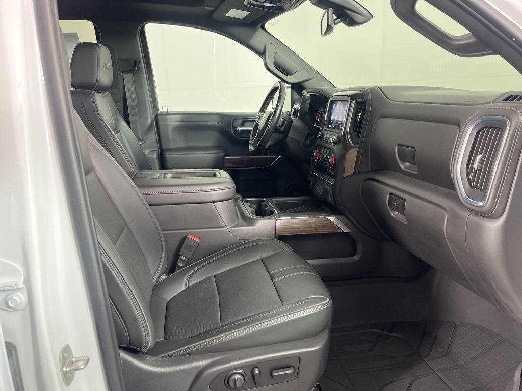 Thumbnail: 2020 Chevrolet Silverado 1500 - 8