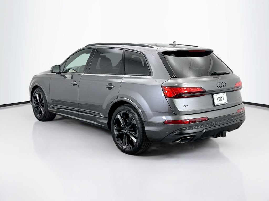 Thumbnail: 2026 Audi Q7 - 7