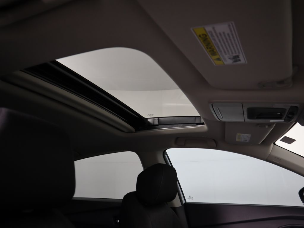 Thumbnail: 2025 Honda Accord - 18