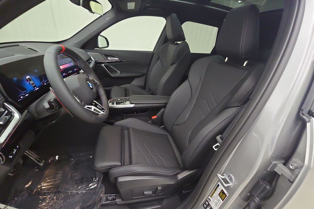 2026 Bmw X1 M35i photo 11
