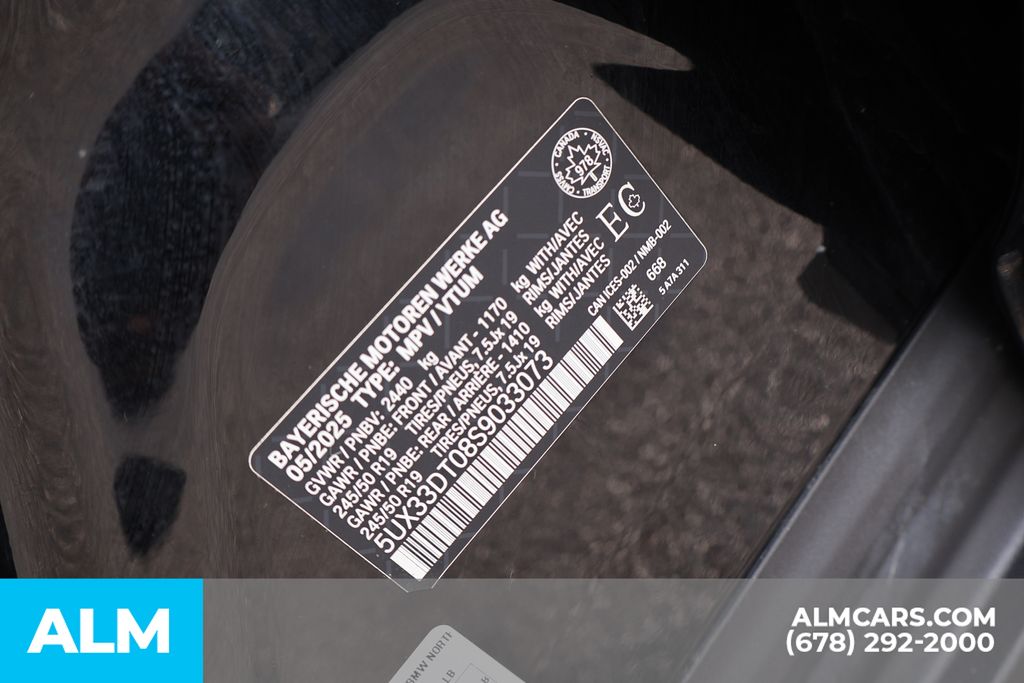 Used 2025 Black BMW xDrive30i image 40