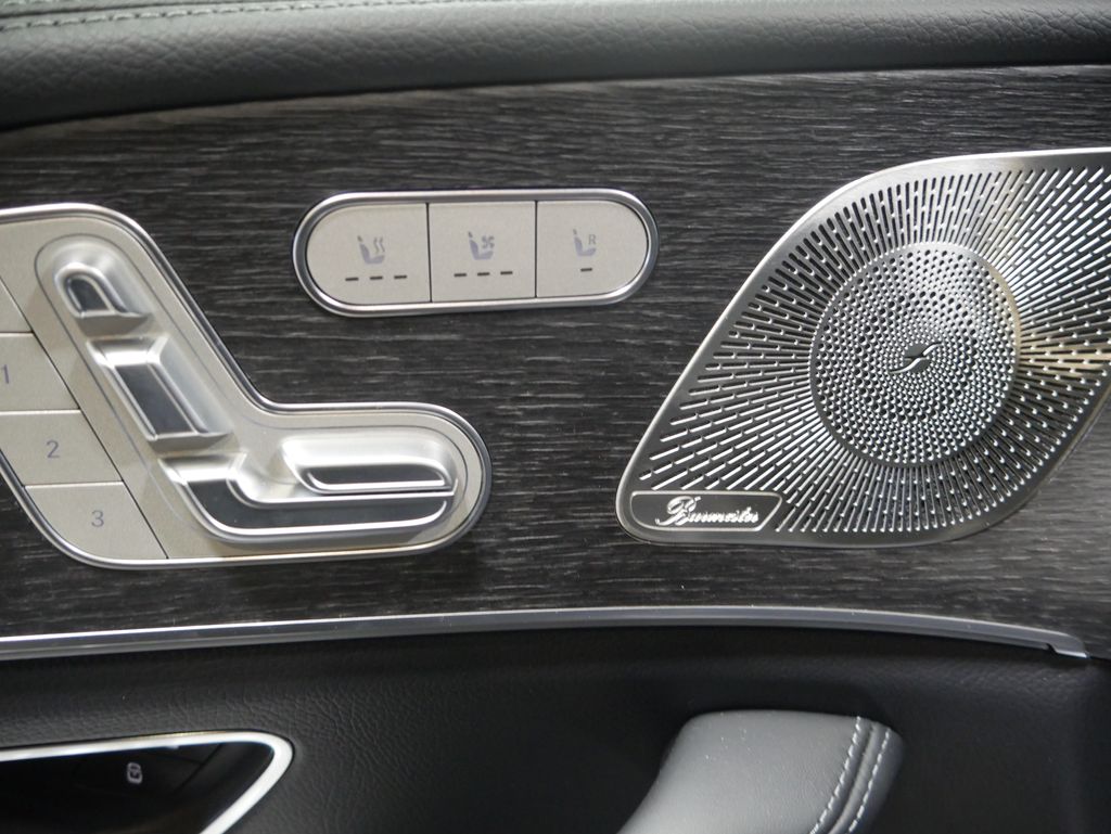 Thumbnail: 2026 Mercedes-Benz GLE - 17