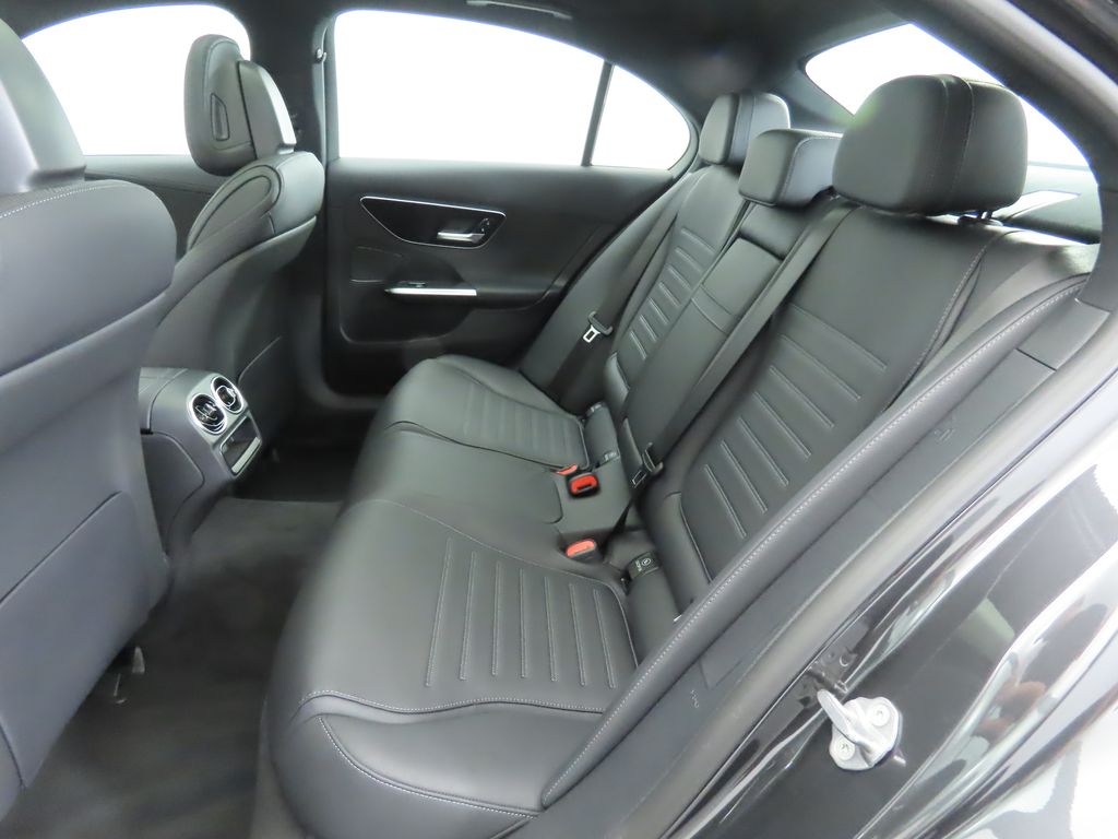 2024 Mercedes-Benz C-Class AMG C 43 21