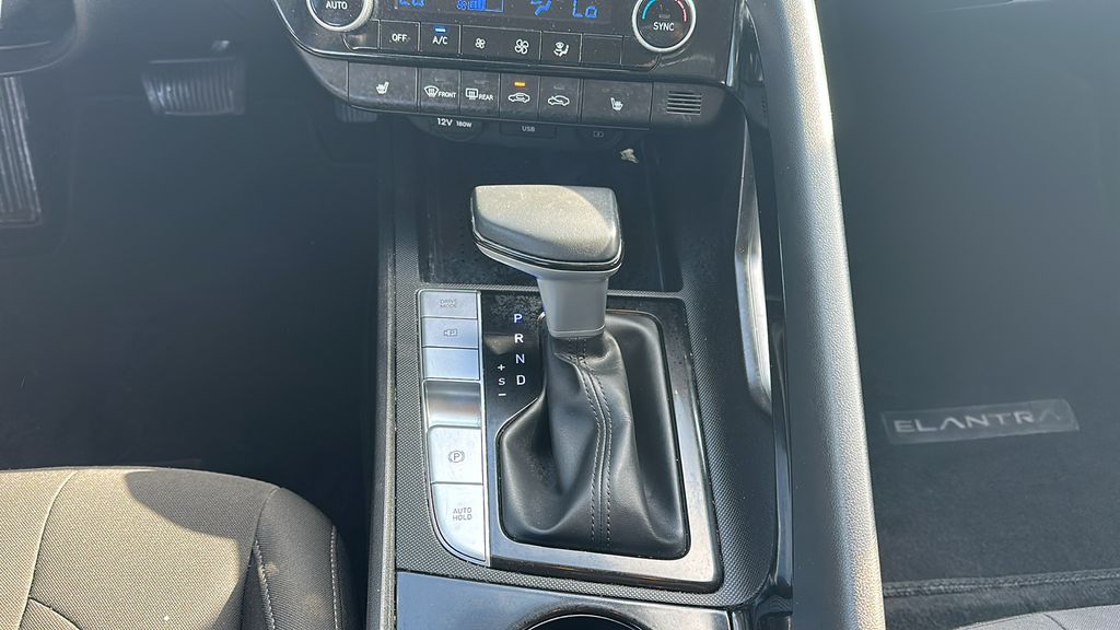 2023 Hyundai Elantra SEL Black at Baytown Hyundai