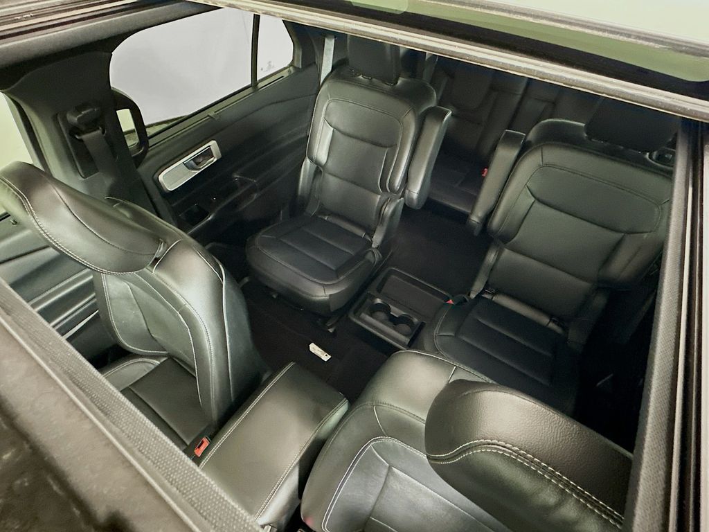 Thumbnail: 2020 Ford Explorer - 23