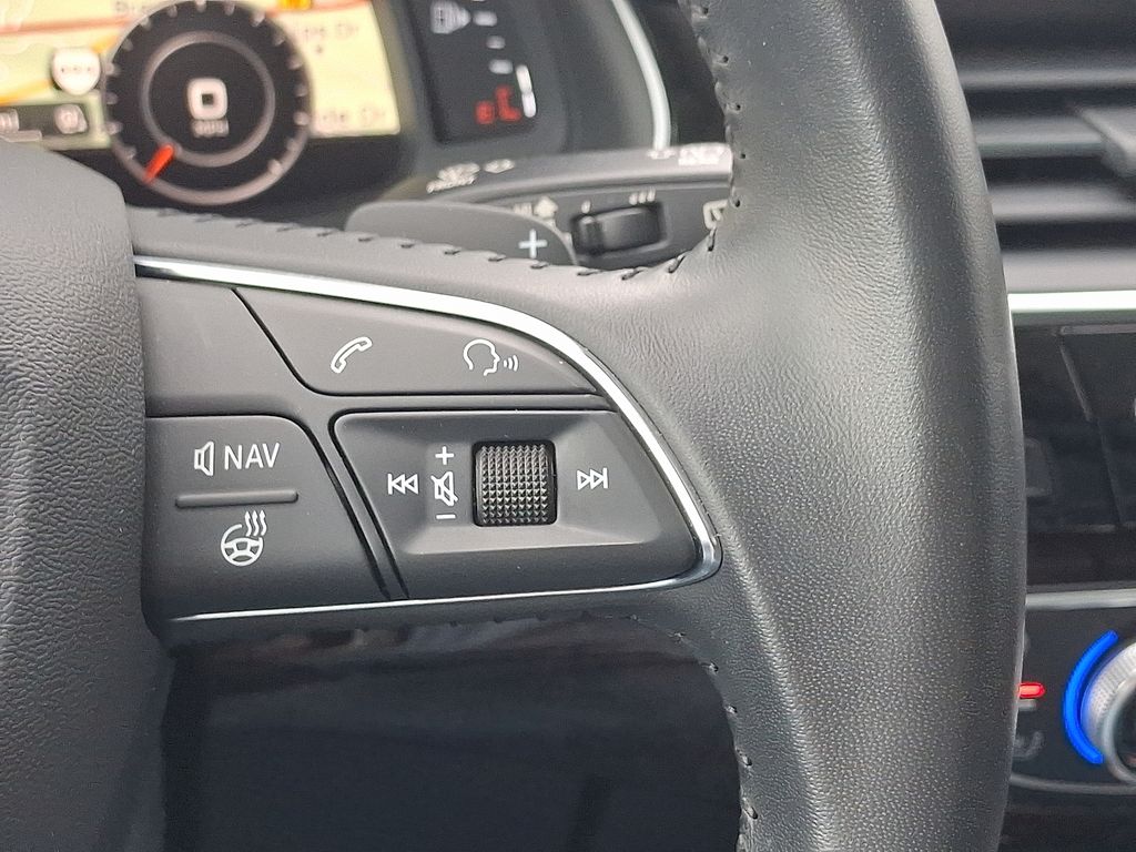 Thumbnail: 2019 Audi Q7 - 23