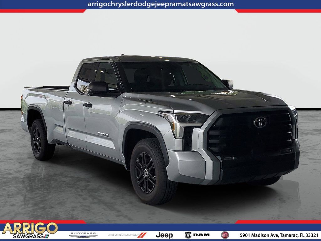 2022 Toyota Tundra SR5