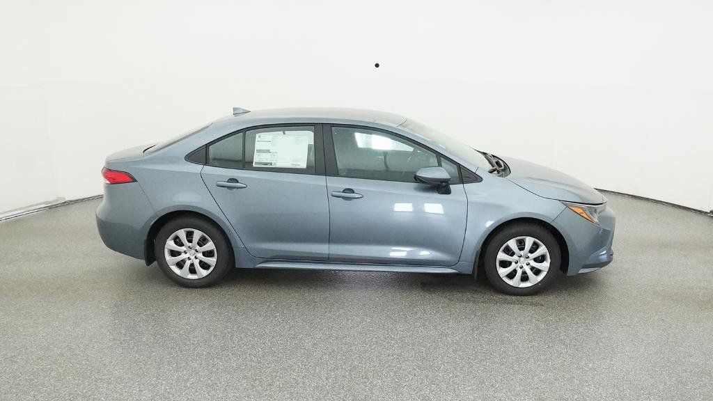 Thumbnail: 2026 Toyota Corolla - 3