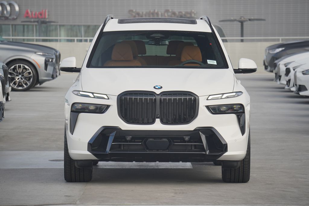 2025 BMW X7 xDrive40i 2