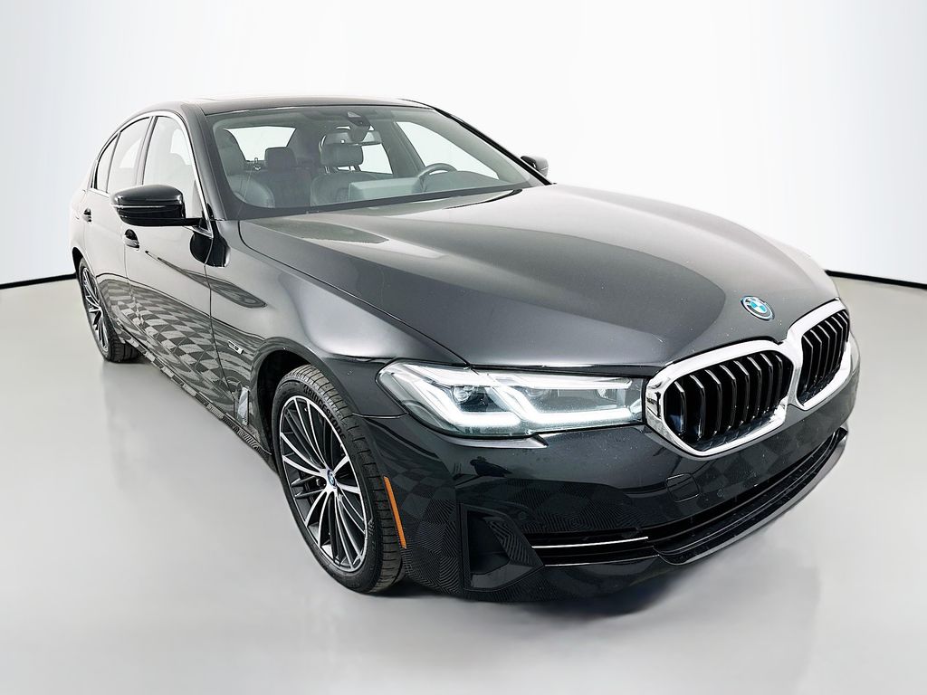 Thumbnail: 2023 BMW 5 Series - 3