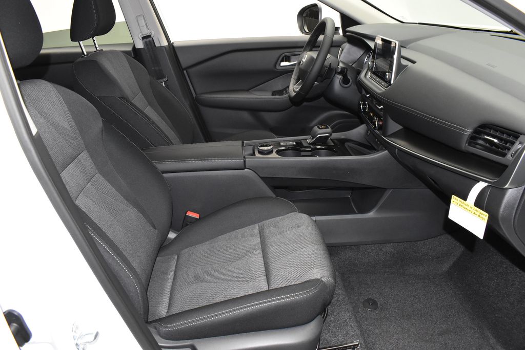 Thumbnail: 2026 Nissan Rogue - 23