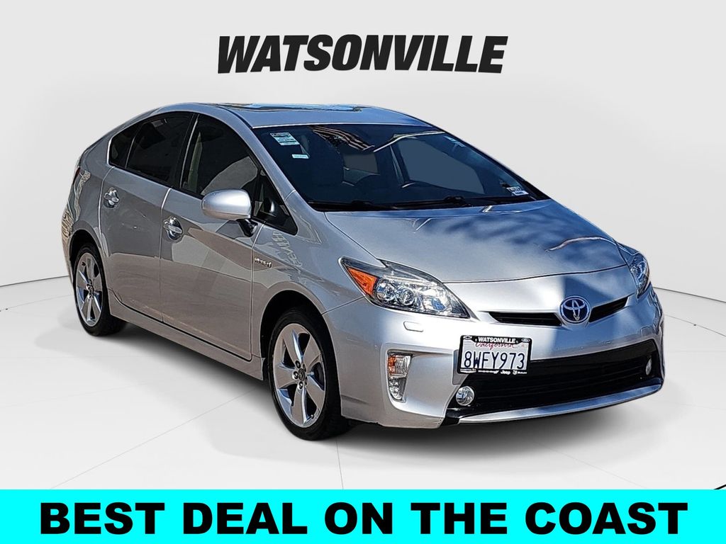 Classic Silver Metallic 2015 Toyota Prius Five Hatchback Front-Wheel Drive Continuously Variable Transmission