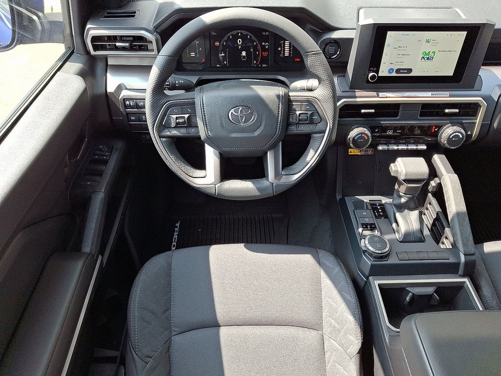 2025 Toyota Tacoma SR5 7