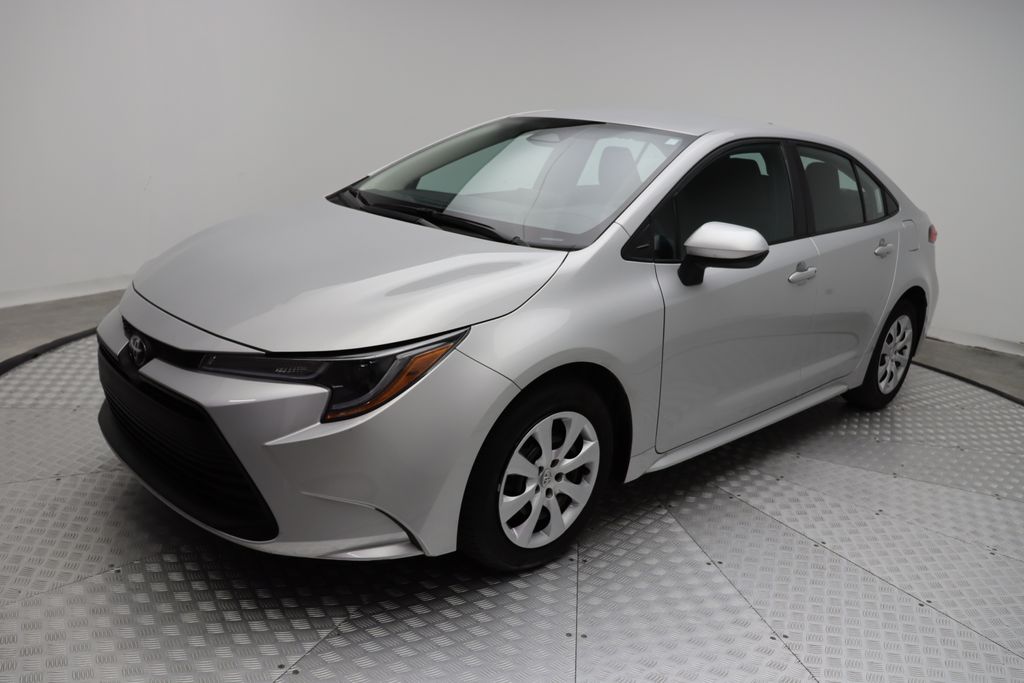 2024 Toyota Corolla LE -
                West Palm Beach, FL