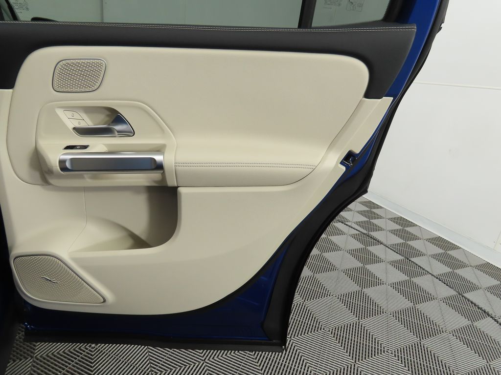 Thumbnail: 2026 Mercedes-Benz GLB - 26