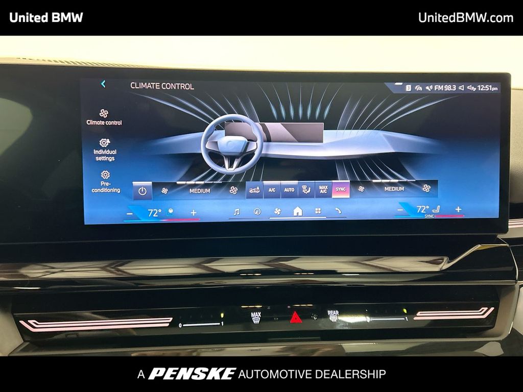 Thumbnail: 2025 BMW 5 Series - 19