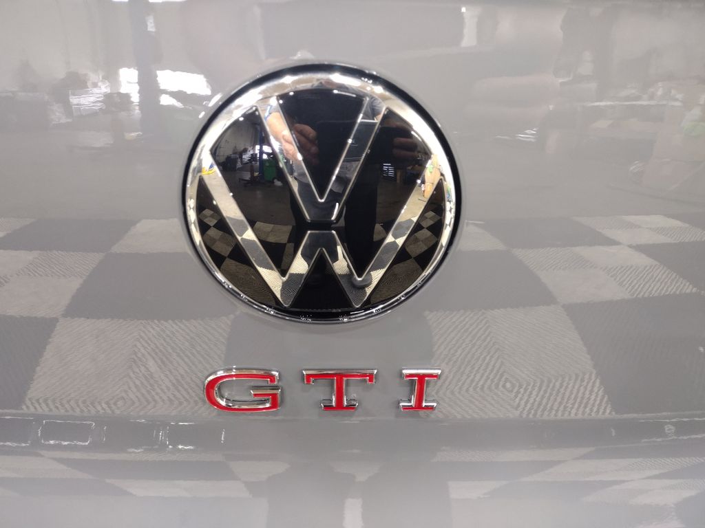 2025 Volkswagen Golf GTI 2.0T S