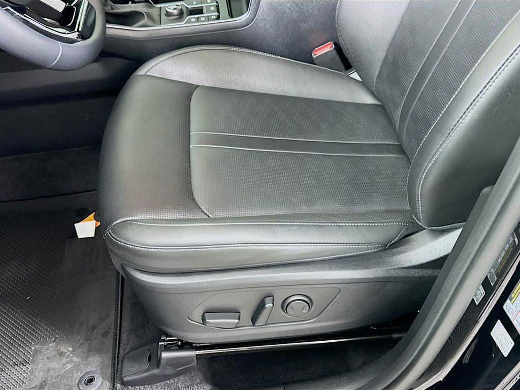 Thumbnail: 2025 Kia Sorento - 20