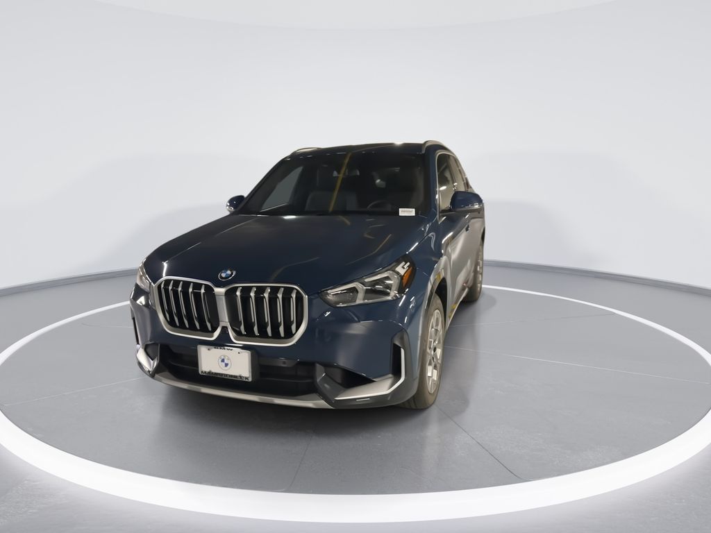 Thumbnail: 2026 BMW X1 - 3