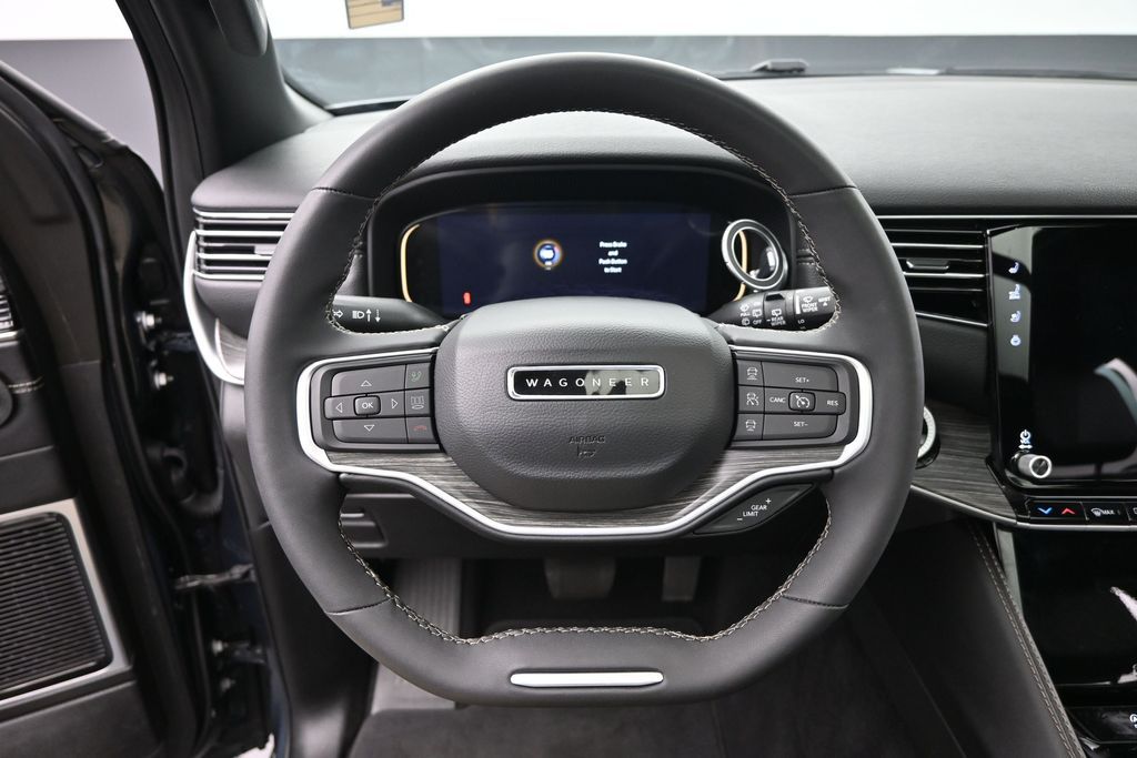 2023 Jeep Wagoneer L Series III 4x4