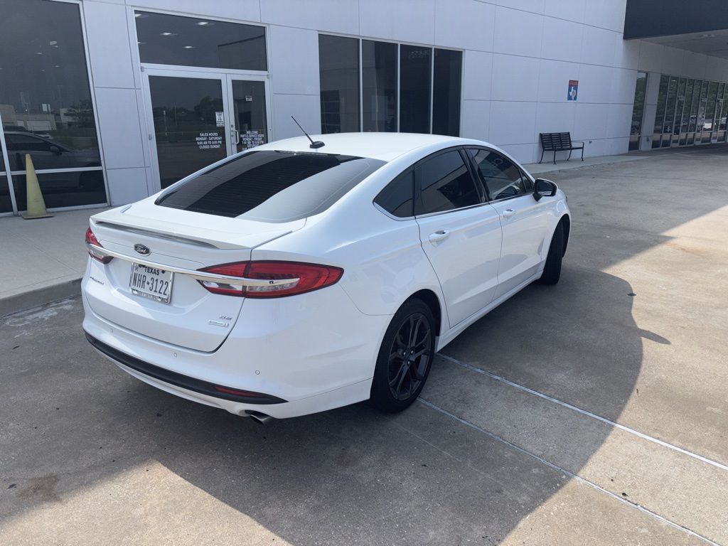 2018 Ford Fusion SE White at DeMontrond Gulf Freeway