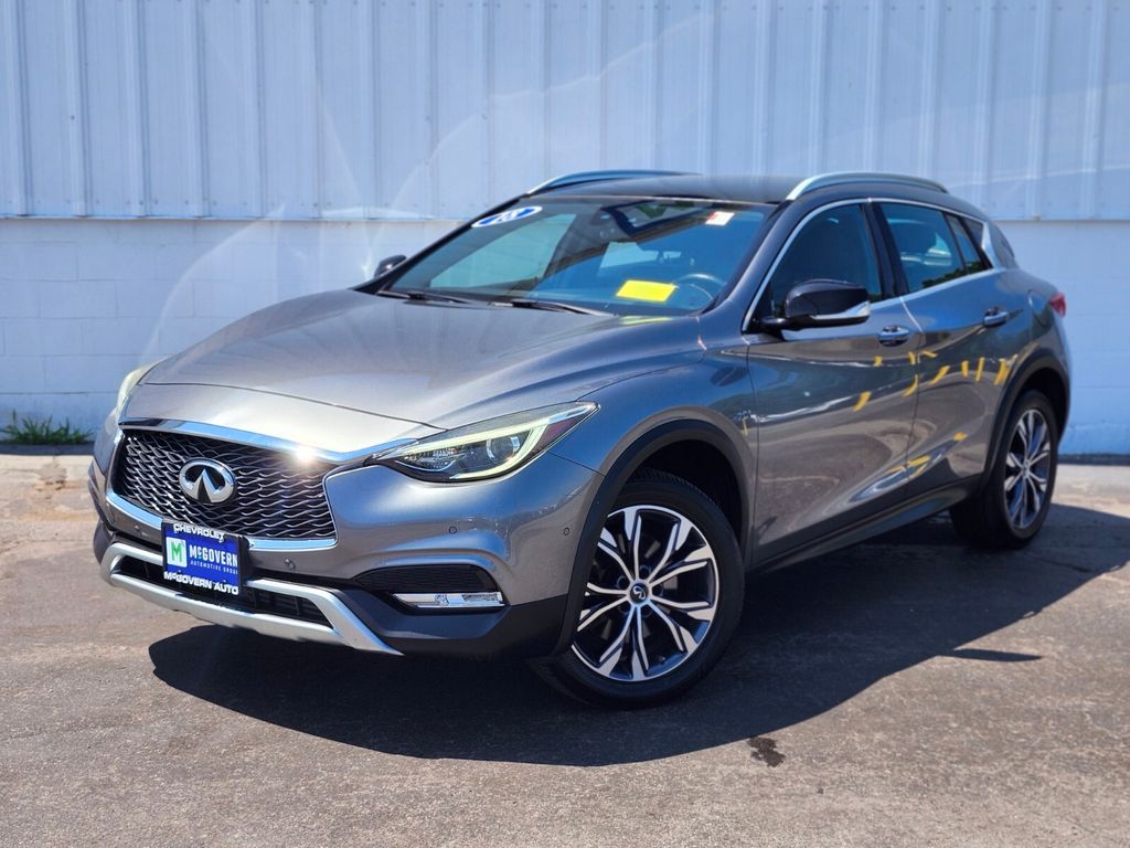 Gray (Graphite Shadow) 2018 INFINITI QX30 SUV / Crossover All-Wheel Drive 7-Speed Automatic Overdrive