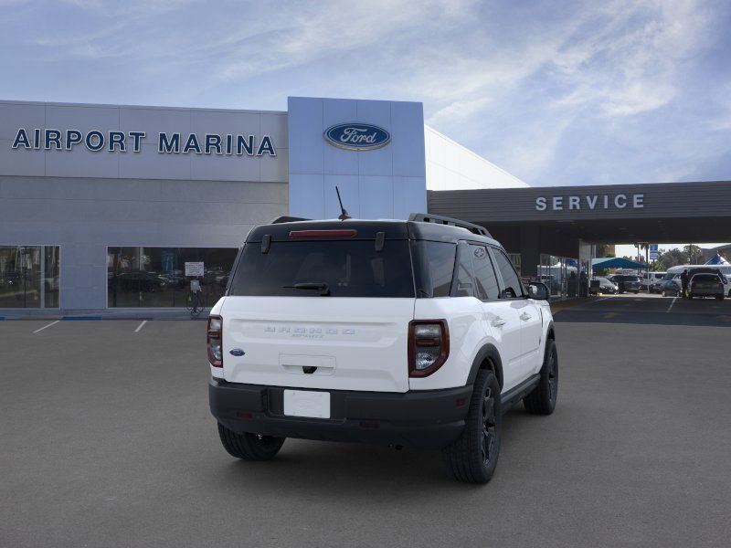 2024 Ford Bronco Sport Outer Banks 9