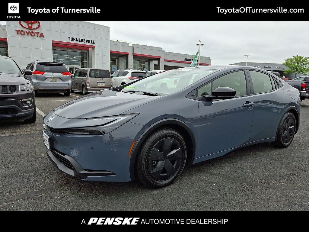 Thumbnail: 2025 Toyota Prius - 1