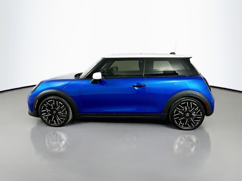 2025 MINI Cooper S 8