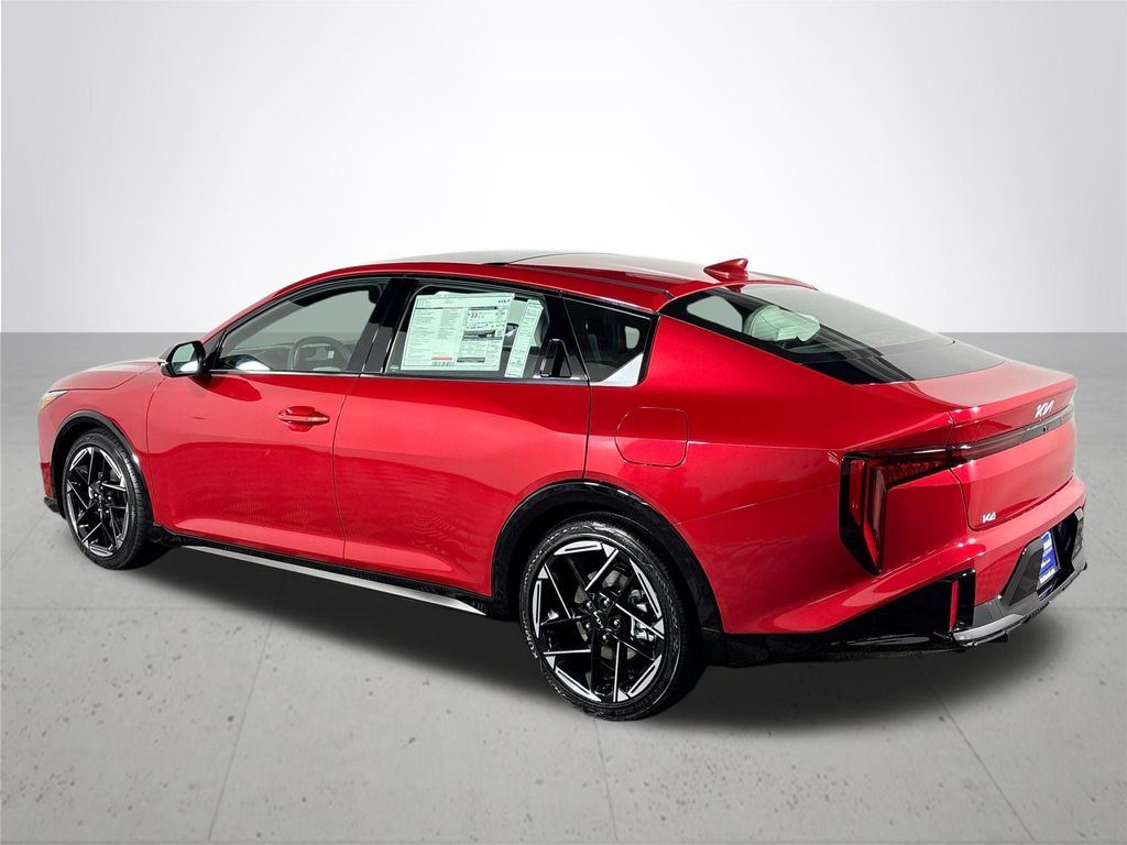 2025 Kia K4 GT-Line