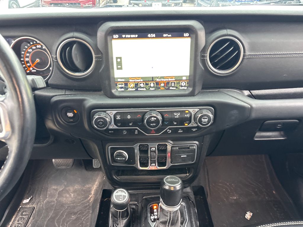 Used 2020 Green Jeep Overland image 23