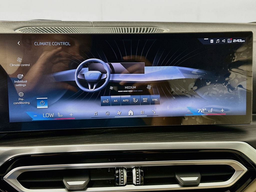 Thumbnail: 2024 BMW i4 - 16