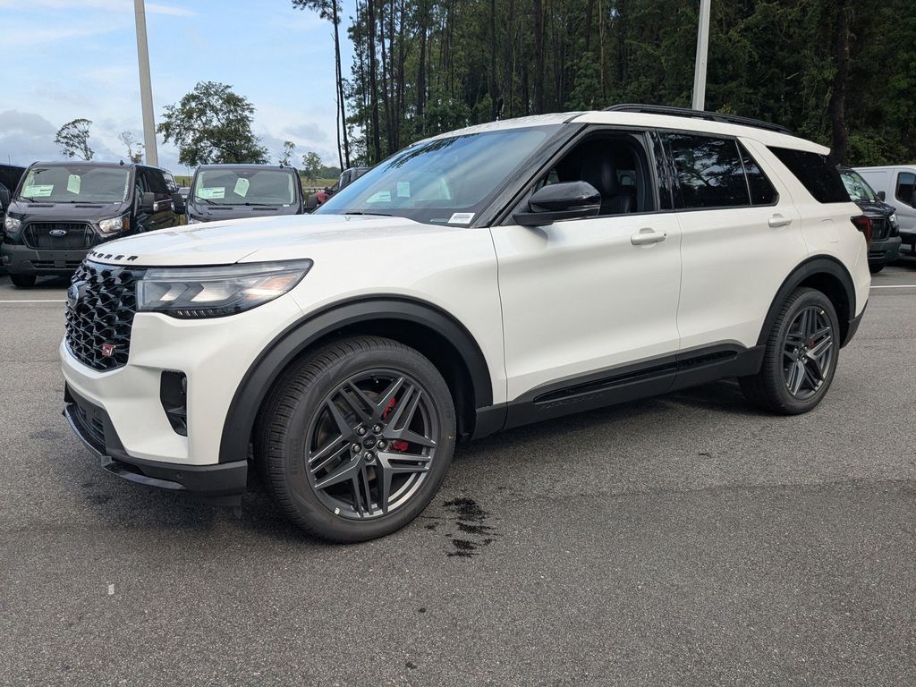 2025 Ford Explorer ST