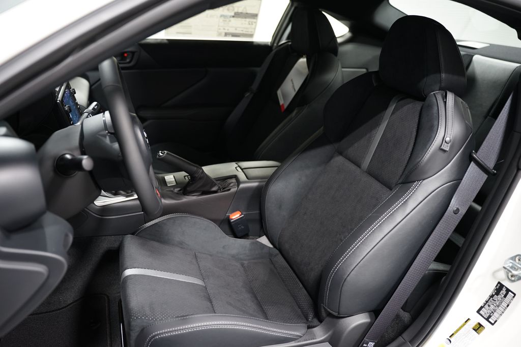 2025 Toyota GR86 Premium 25