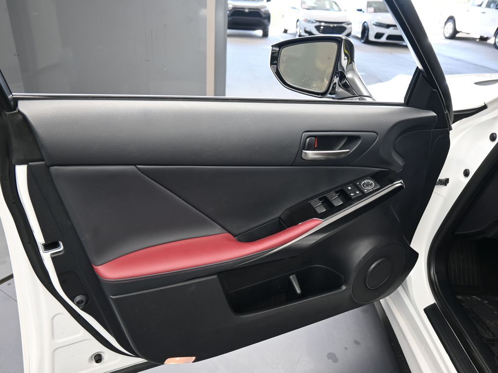 Used 2024 White Lexus 300 image 18