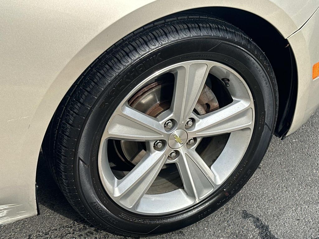 Thumbnail: 2016 Chevrolet Cruze - 18