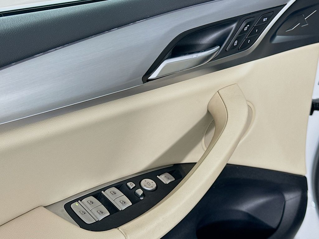 Thumbnail: 2023 BMW X3 - 18